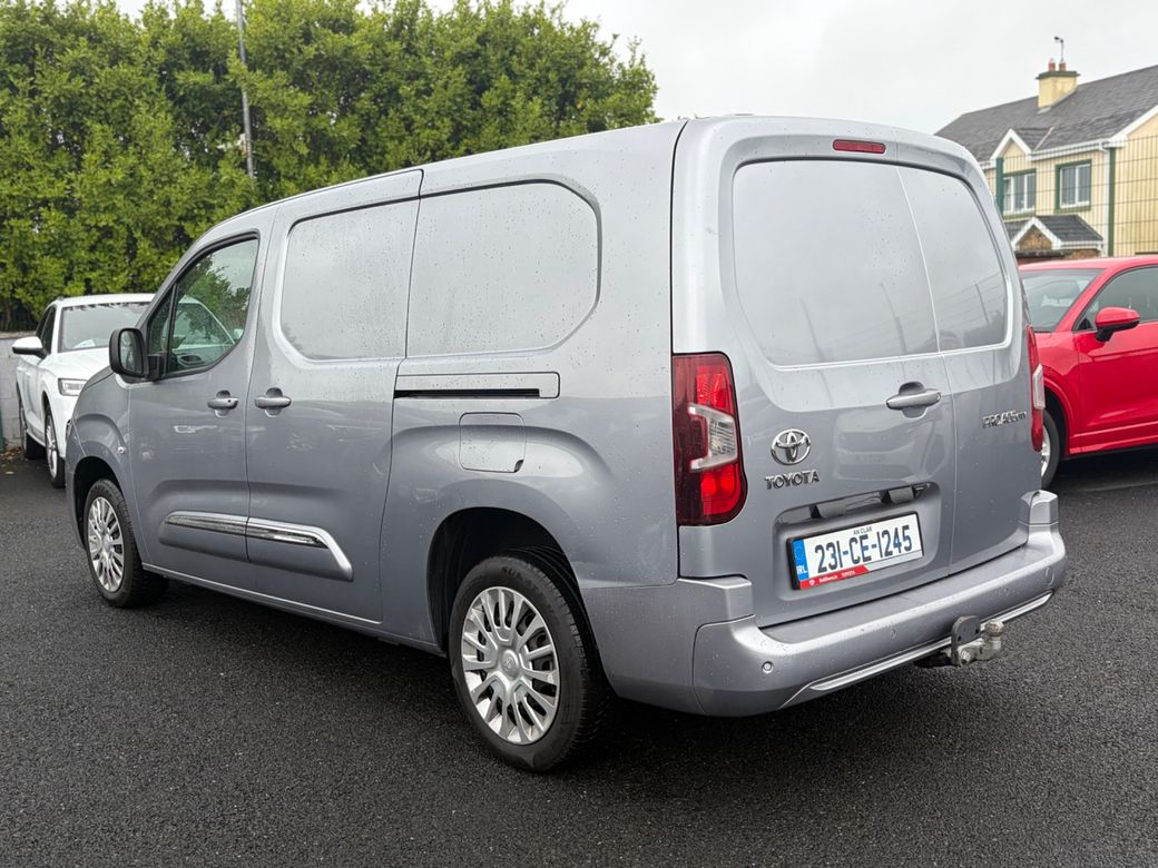 2023 Toyota Proace