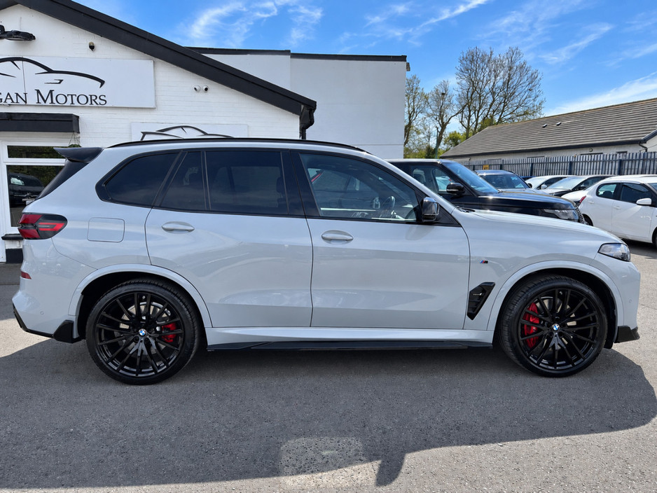 2023 BMW X5