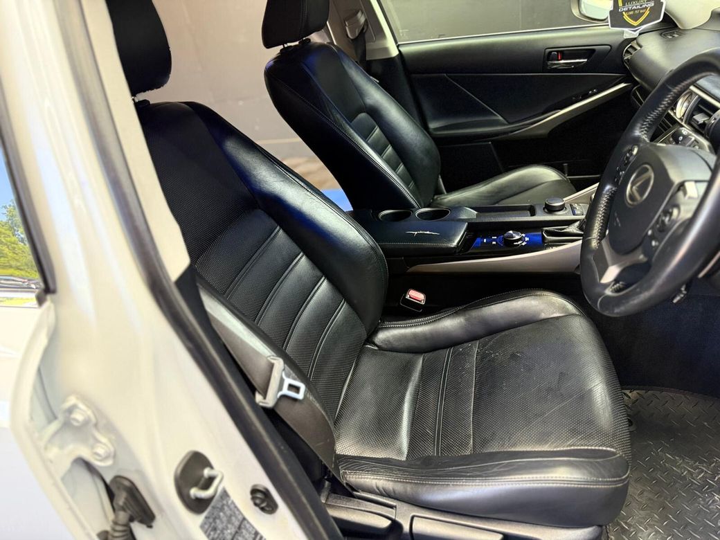 2015 Lexus IS