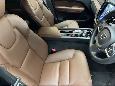 2022 Volvo XC60