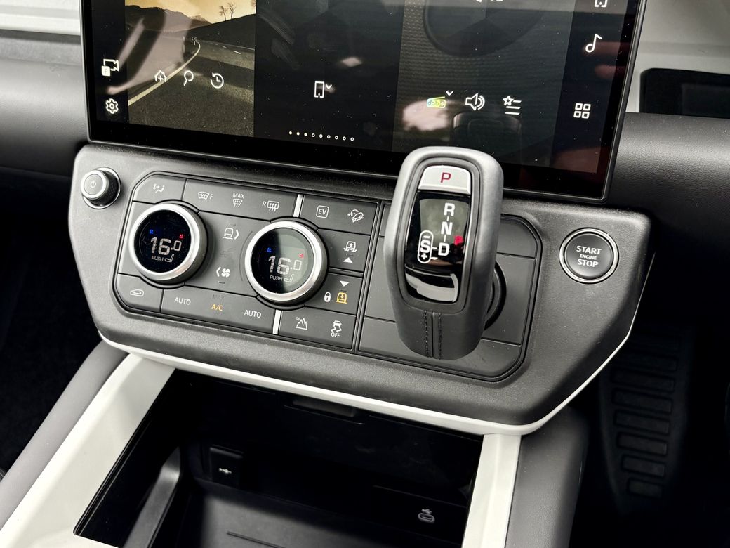 2026 Land Rover Defender