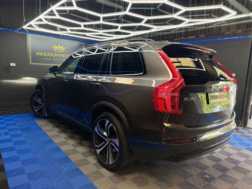 2023 Volvo XC90