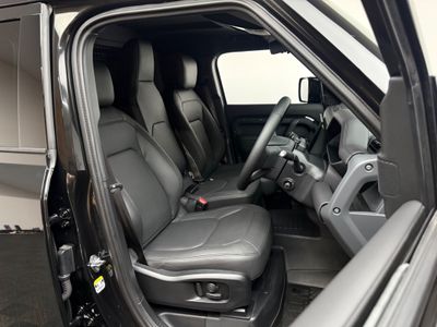 2026 Land Rover Defender