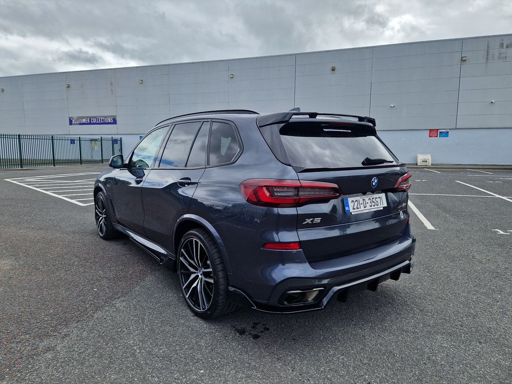 2022 BMW X5
