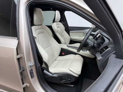 2023 Volvo XC90