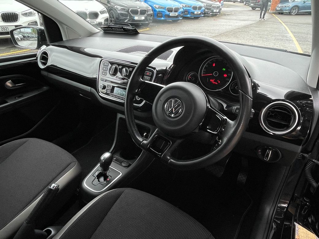 2016 Volkswagen up!