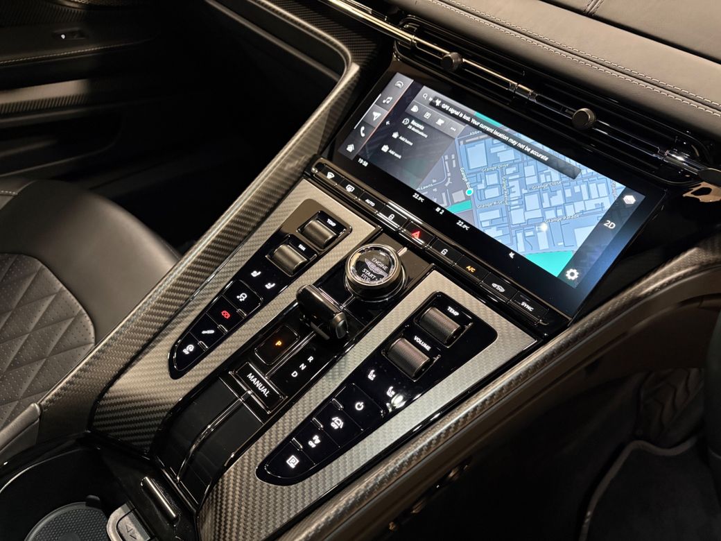 2024 Aston Martin DB12