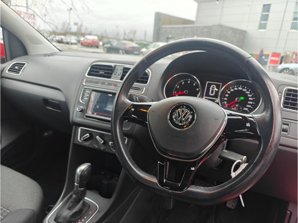 2015 Volkswagen Polo
