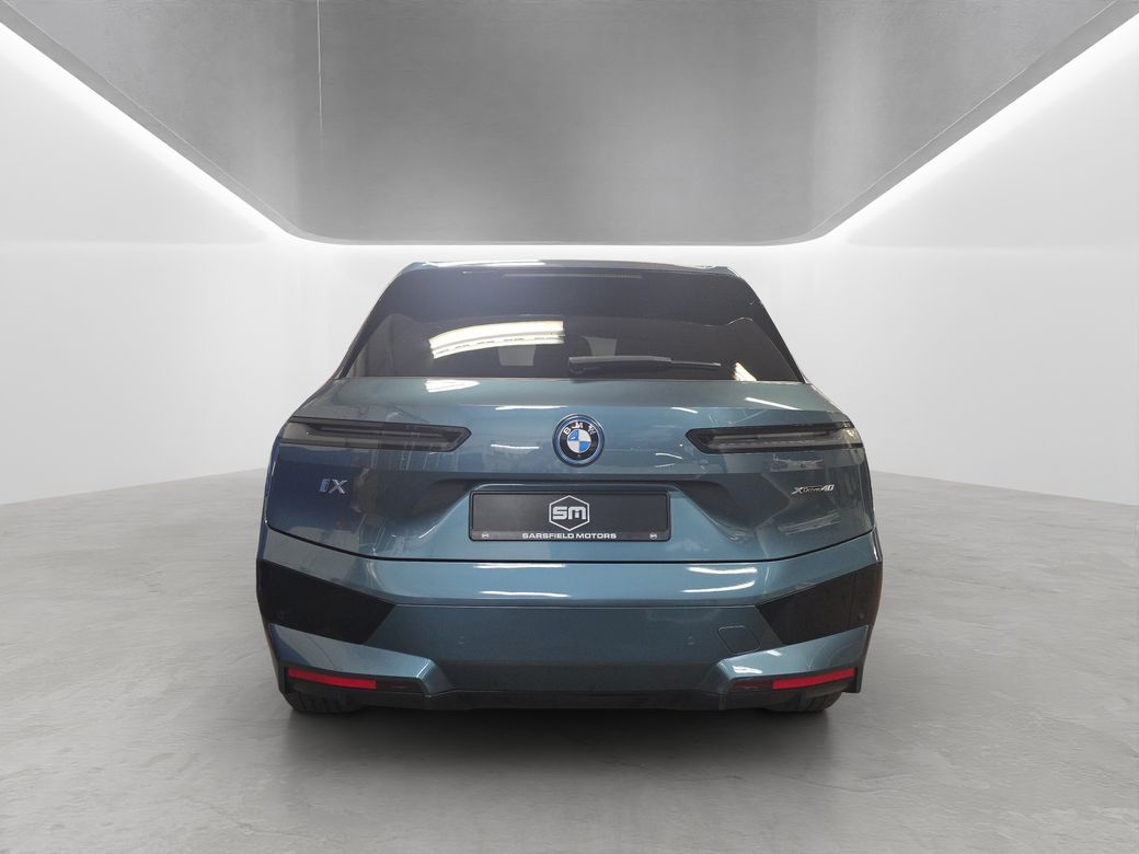 2022 BMW iX