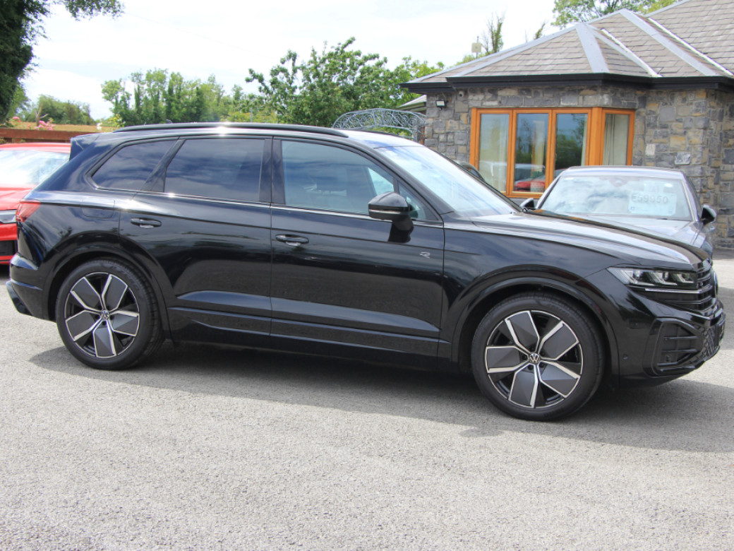 2025 Volkswagen Touareg