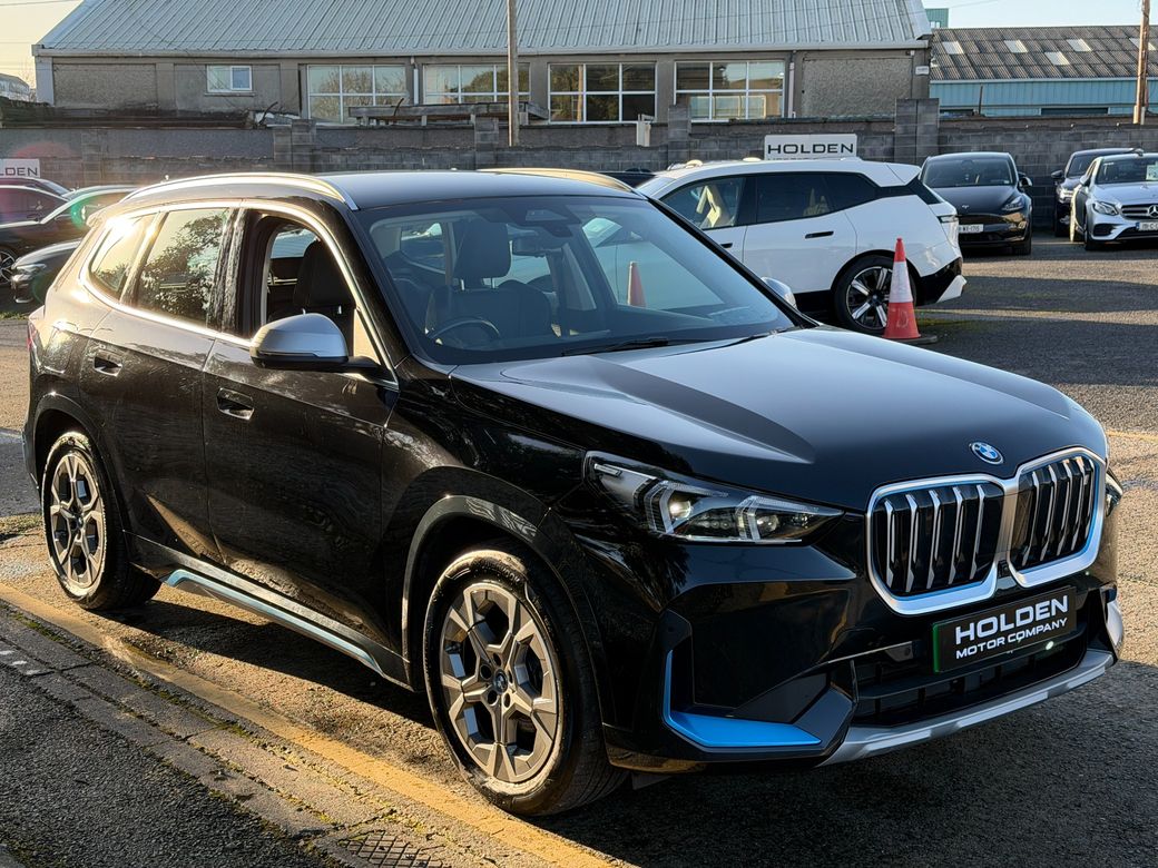 2023 BMW iX1