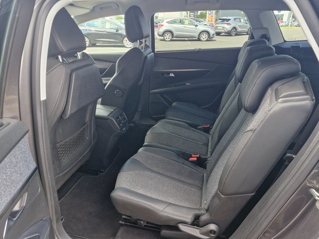 2019 Peugeot 5008