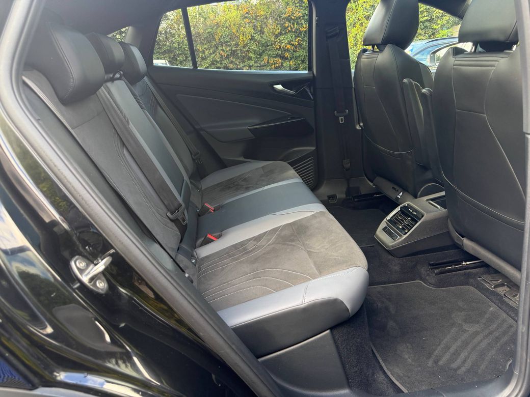 2023 Volkswagen ID.5