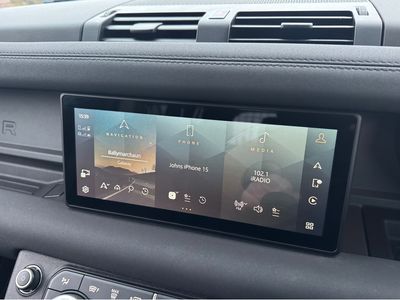 2023 Land Rover Defender