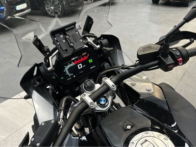 2022 BMW R1250