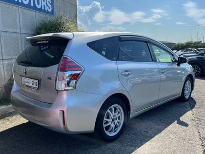 2019 Toyota Prius Alpha