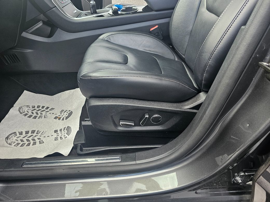 2016 Ford S-Max