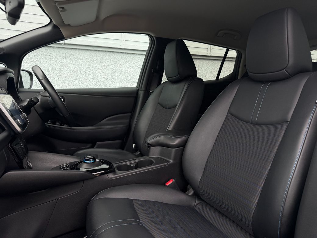 2022 Nissan Leaf