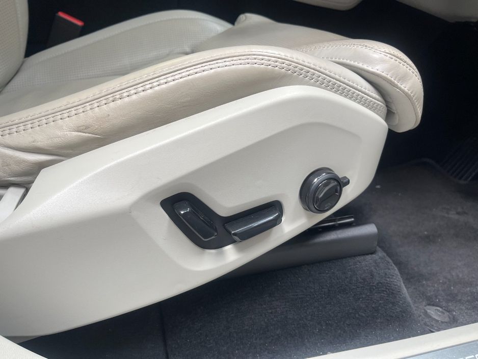 2023 Volvo XC90