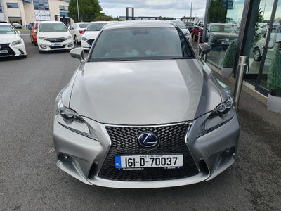 2016 Lexus IS 300h