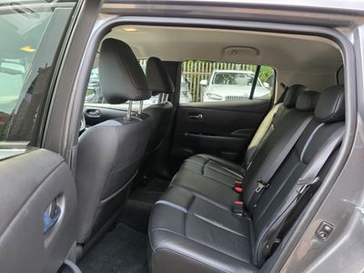 2024 Nissan Leaf