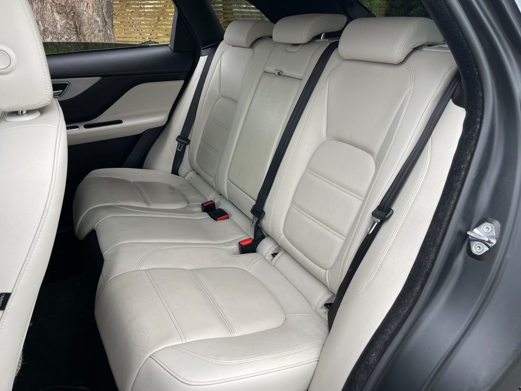 2018 Jaguar F-Pace