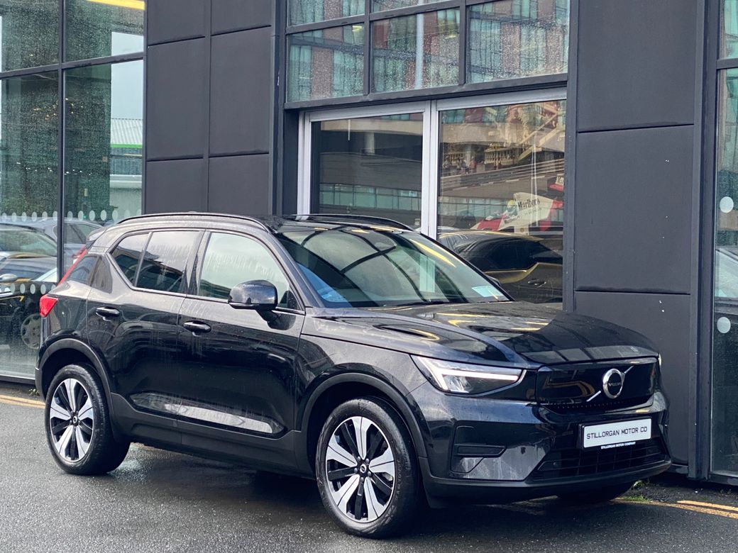 2023 Volvo XC40