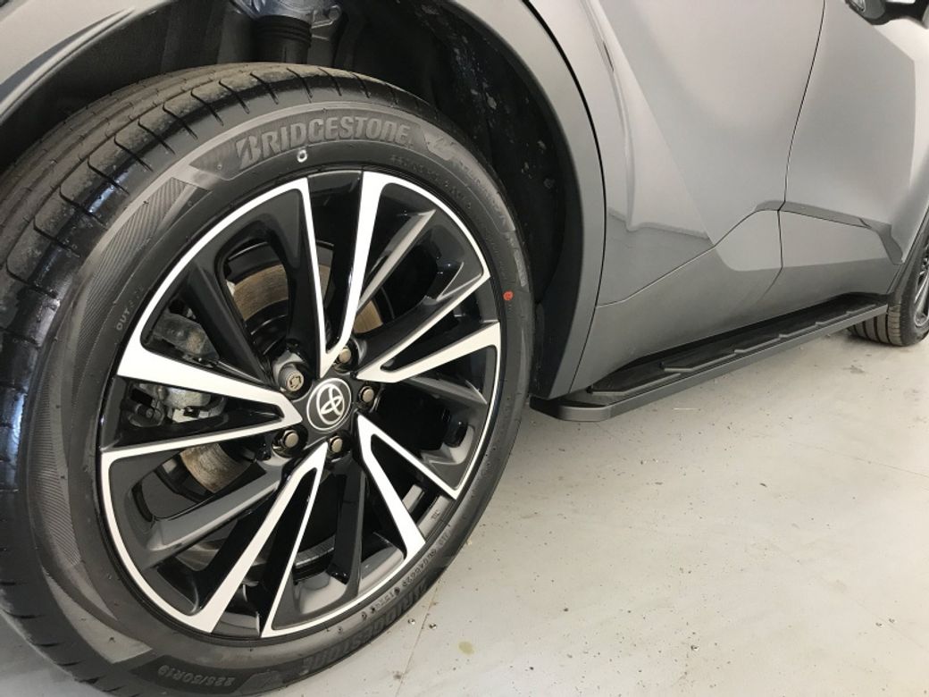 2025 Toyota C-HR