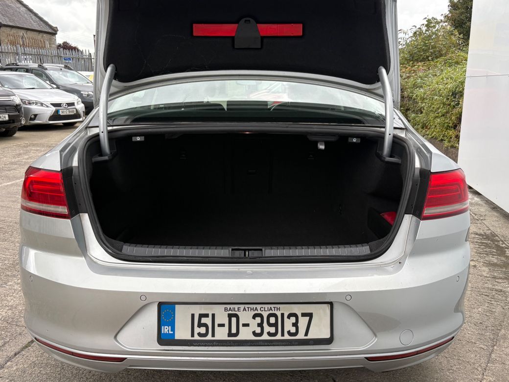 2015 Volkswagen Passat