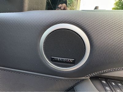 2024 Land Rover Discovery