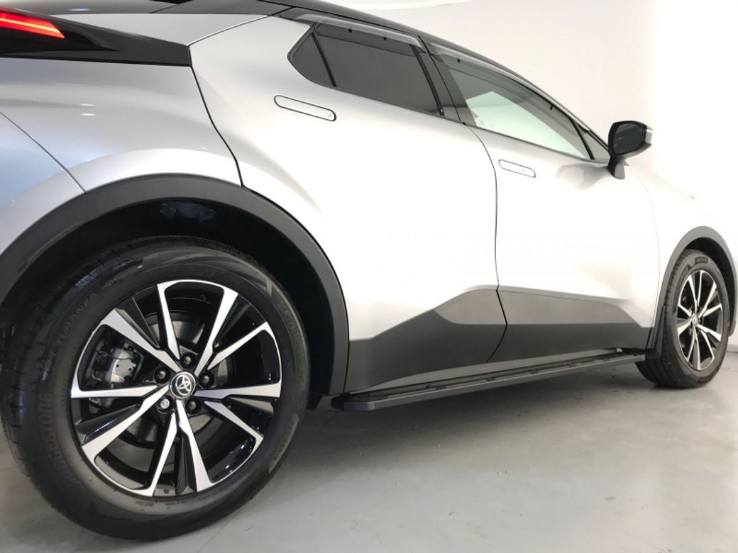 2025 Toyota C-HR