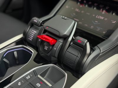 2025 Lamborghini Urus