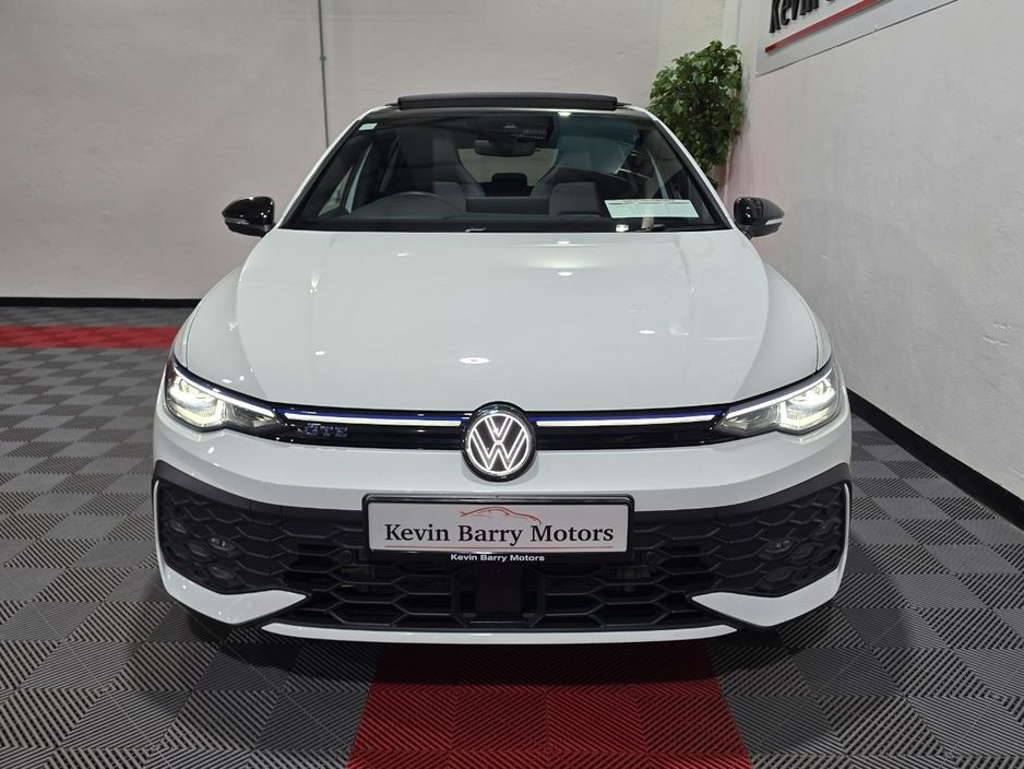 2025 Volkswagen Golf