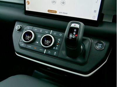 2025 Land Rover Defender