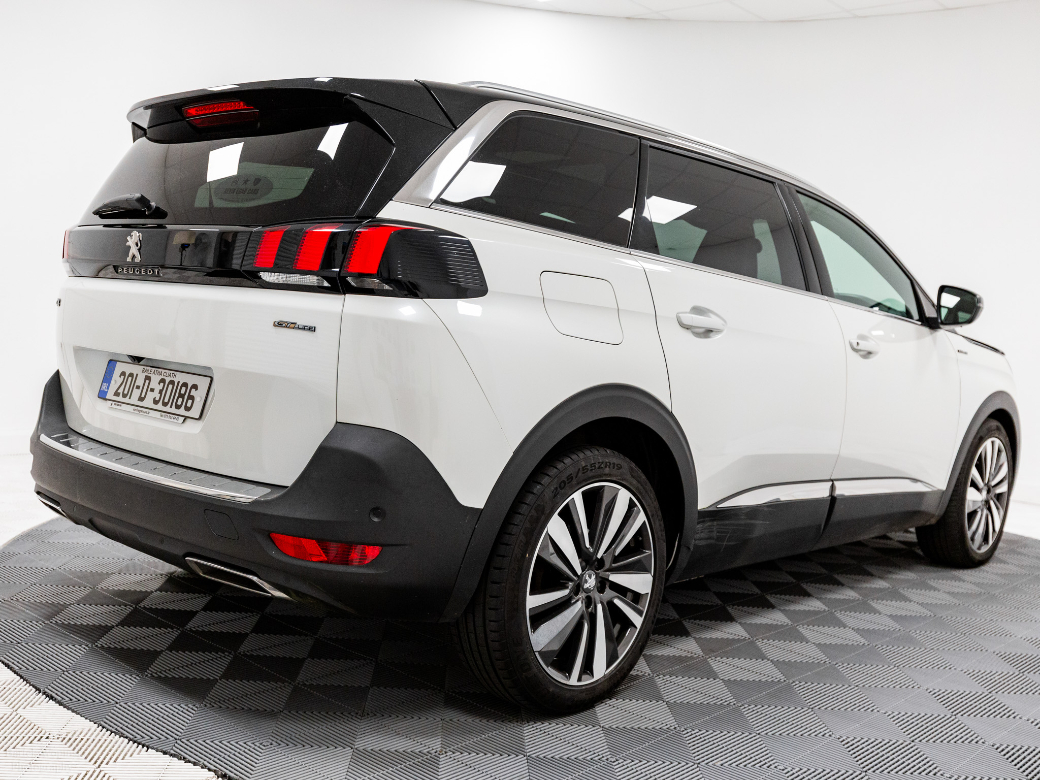 2020 Peugeot 5008