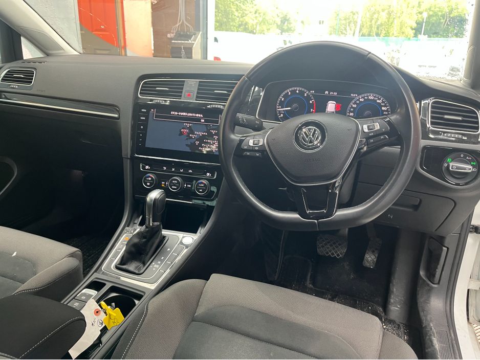 2019 Volkswagen Golf