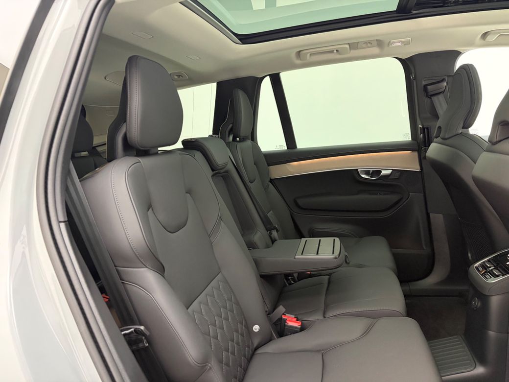 2026 Volvo XC90