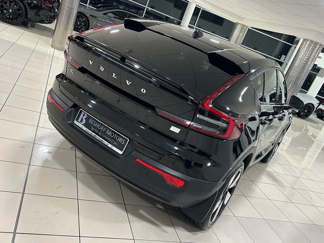 2022 Volvo C40