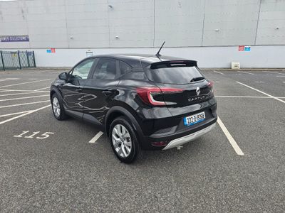 2022 Renault Captur