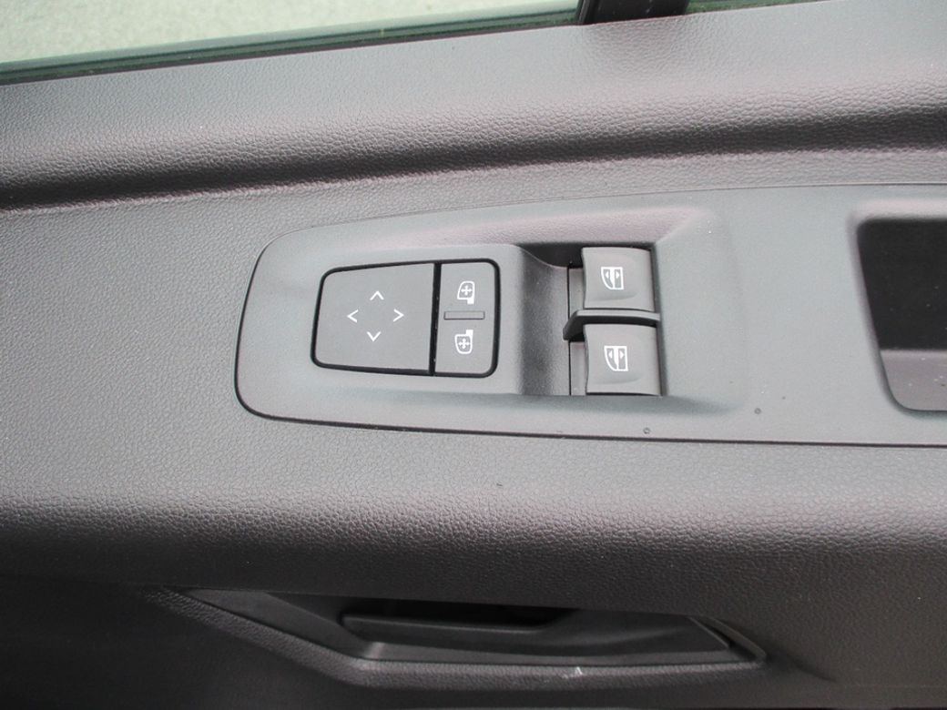 2026 Nissan Interstar