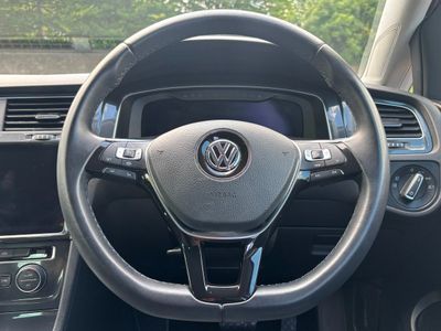 2019 Volkswagen Golf