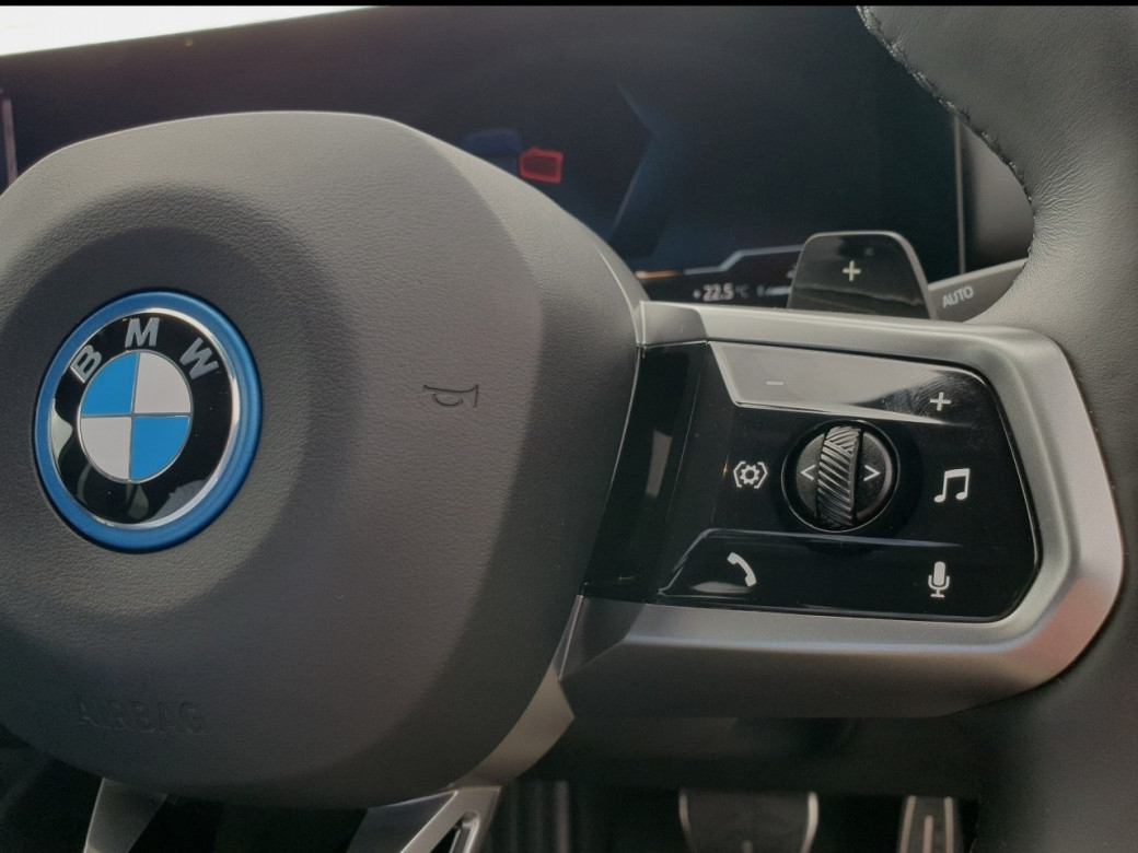 2024 BMW 530
