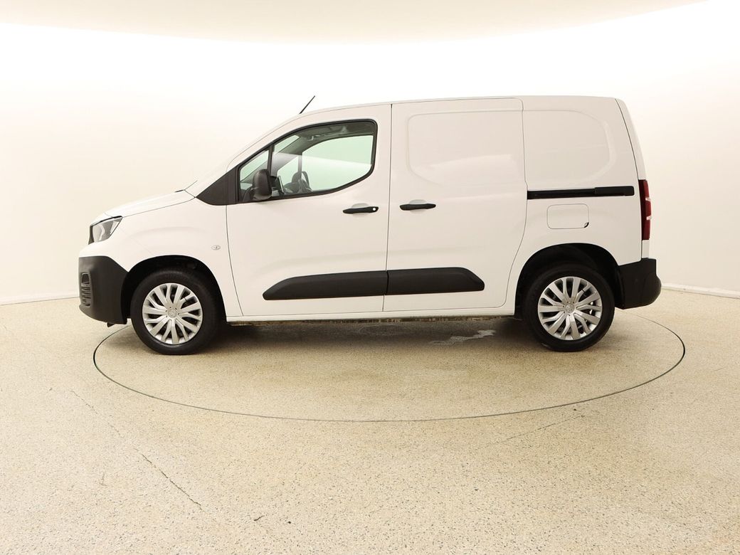 2021 Peugeot Partner