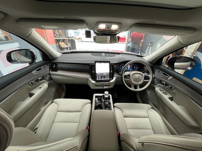 2025 Volvo XC90