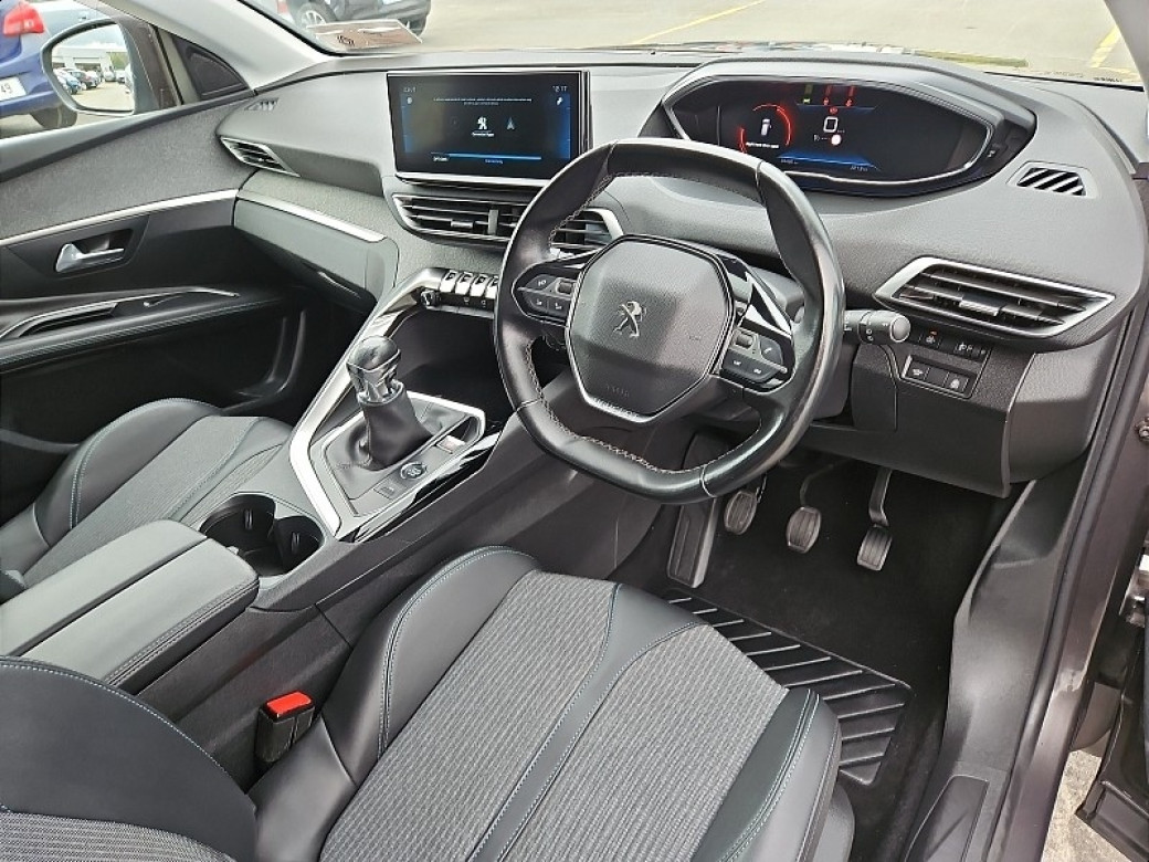 2022 Peugeot 3008