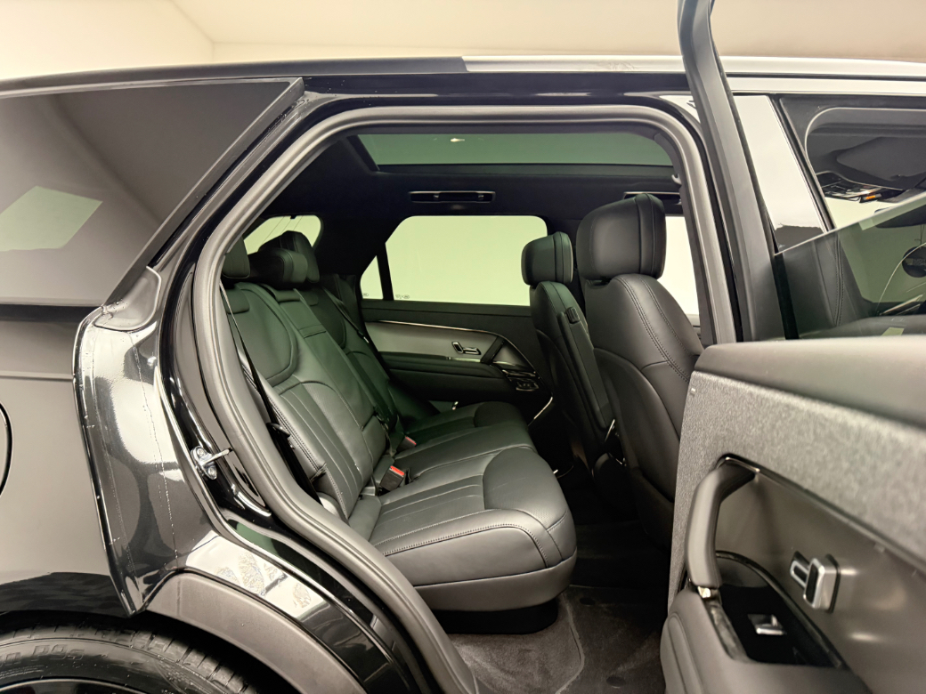 2026 Land Rover Range Rover Sport