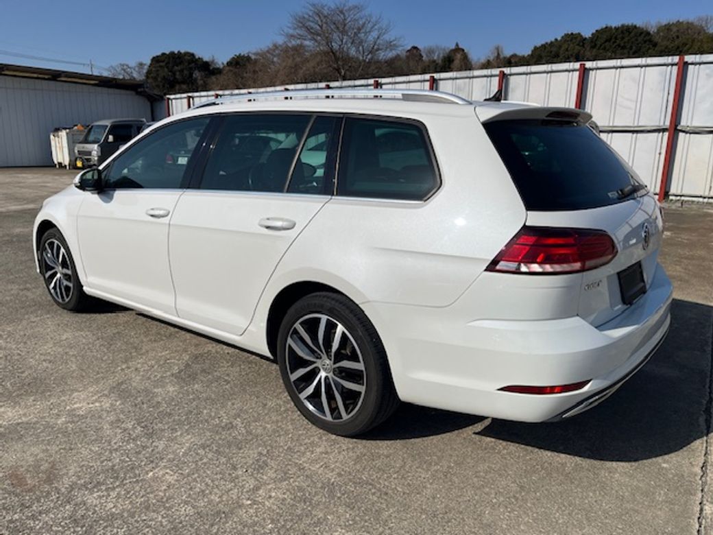2019 Volkswagen Golf