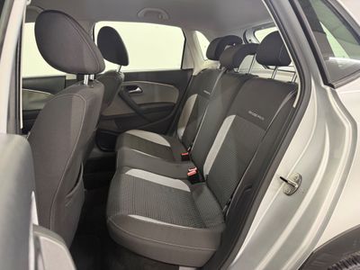 2015 Volkswagen Polo
