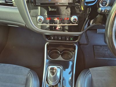 2020 Mitsubishi Outlander