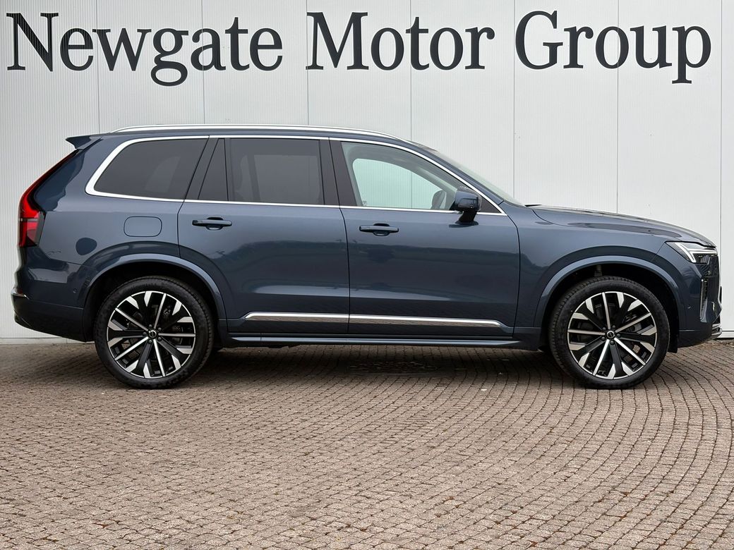 2025 Volvo XC90